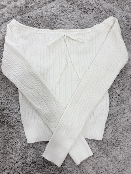 Hollister Sweaters - Hollister White Ribbed Knit Wrap Sweater